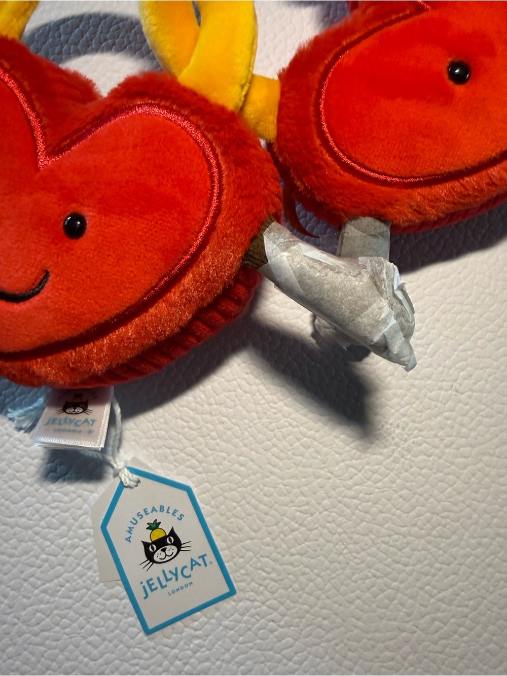 JELLYCAT LOVE LOCKS PLUSHY TOY - BRAND NEW - Picture 2 of 3
